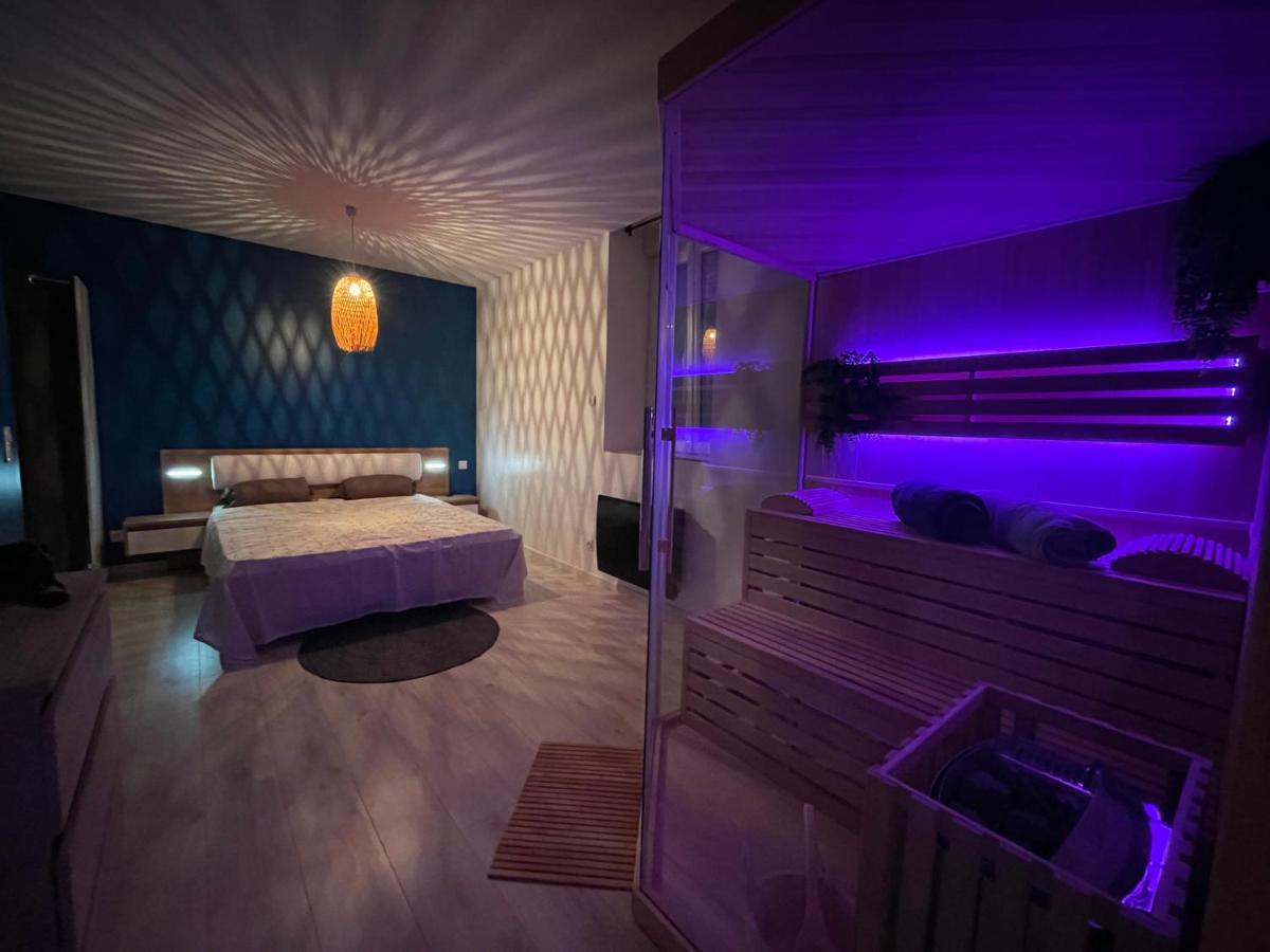 Sauna En Bord De Riviere Morez Exterior foto